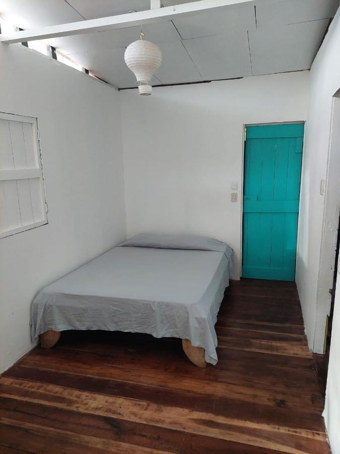 Mar Caribe Pv Hotel Puerto Viejo de Talamanca Екстериор снимка