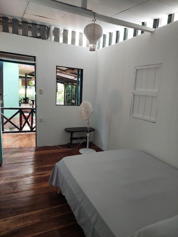 Mar Caribe Pv Hotel Puerto Viejo de Talamanca Екстериор снимка