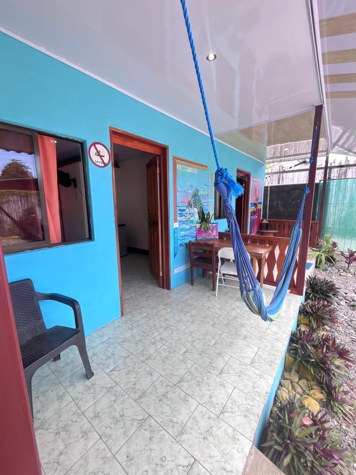 Mar Caribe Pv Hotel Puerto Viejo de Talamanca Екстериор снимка