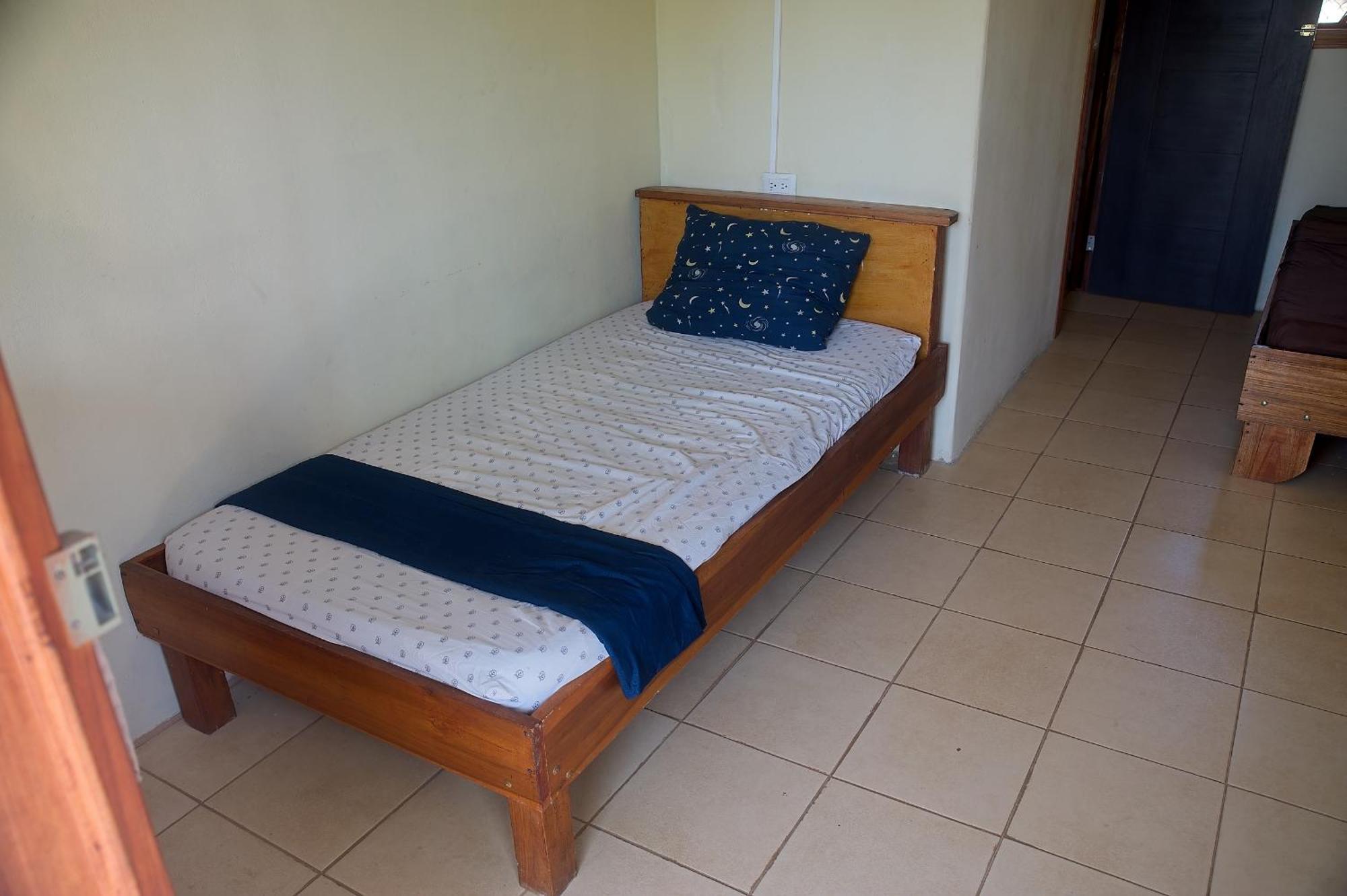Mar Caribe Pv Hotel Puerto Viejo de Talamanca Екстериор снимка