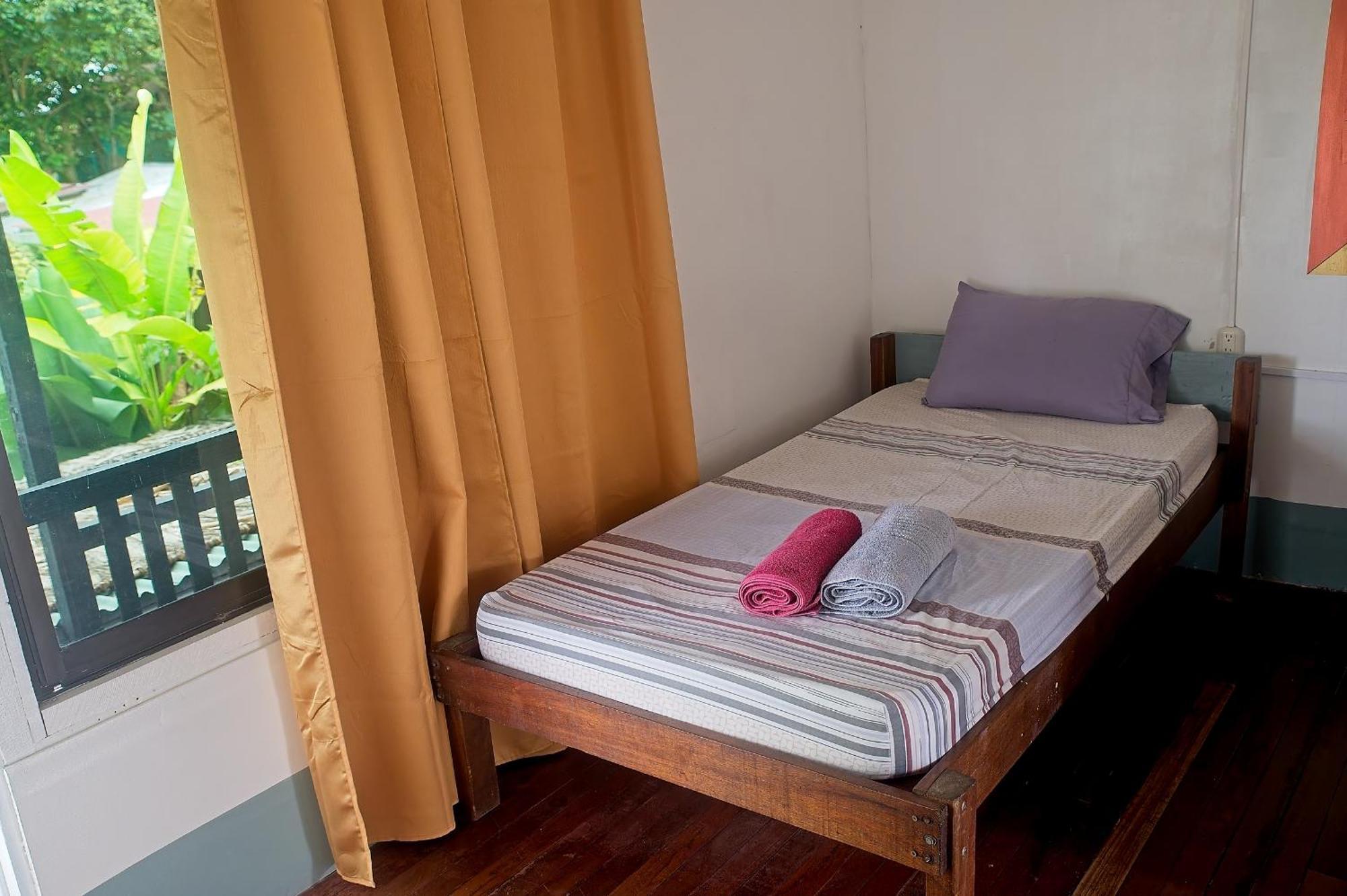 Mar Caribe Pv Hotel Puerto Viejo de Talamanca Екстериор снимка