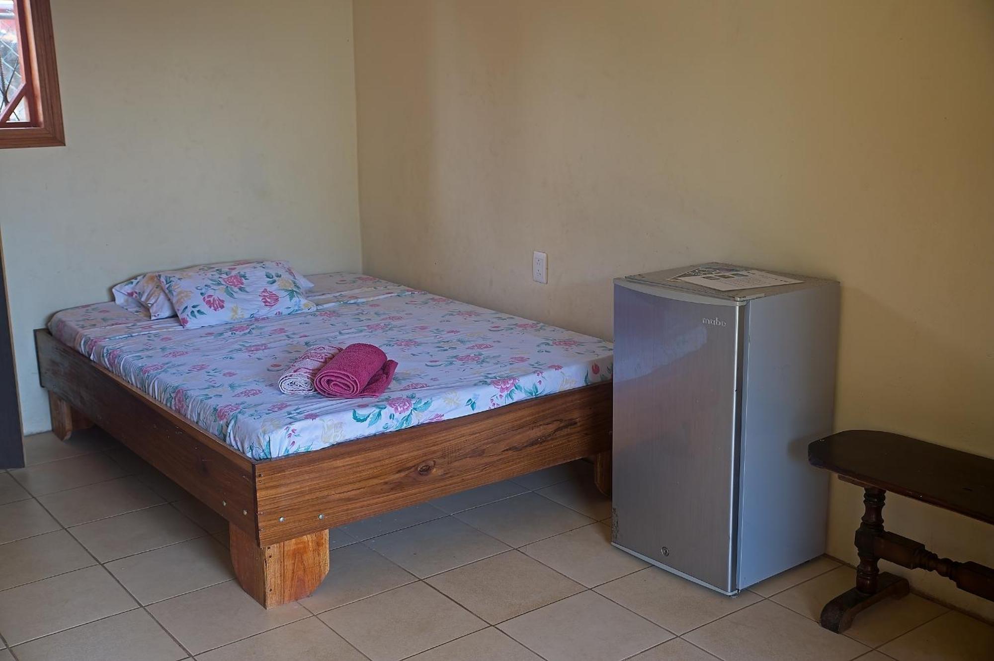 Mar Caribe Pv Hotel Puerto Viejo de Talamanca Екстериор снимка